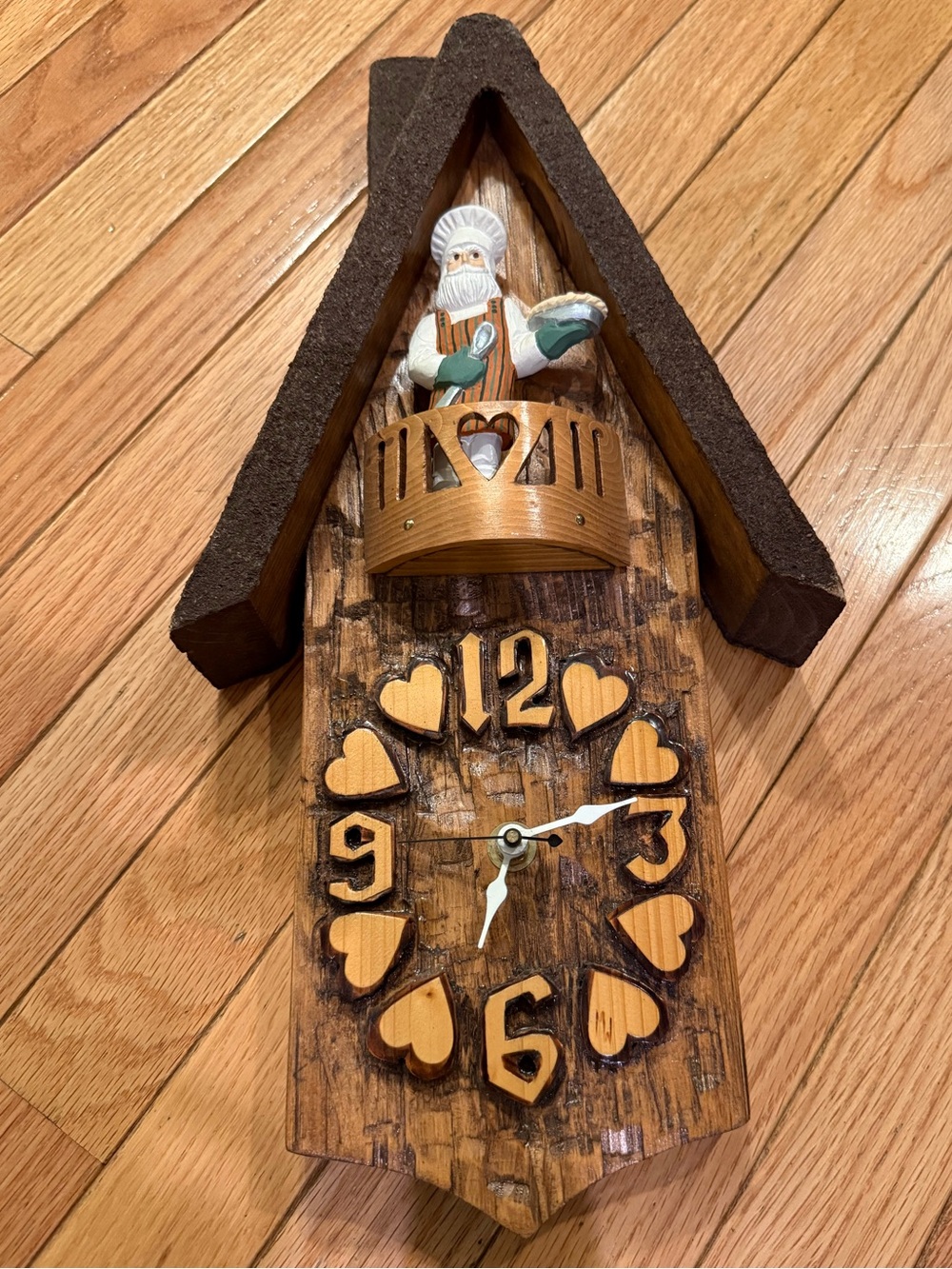 Rustic Wooden Wall Kitchen Clock Chef Figure Edielweiss Germany
